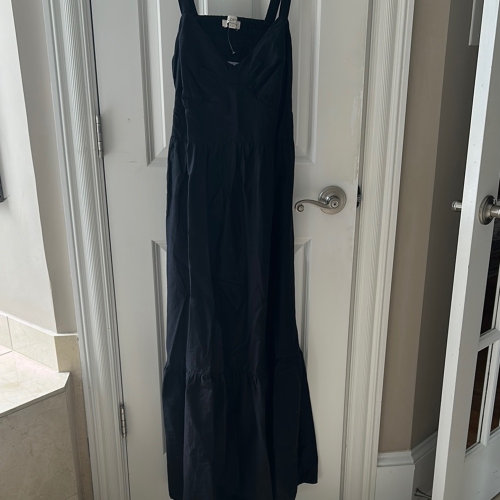 Elegant Black Maxi Dress